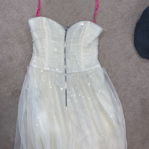 Beautiful Betsey Johnson white sparkly Dress - Picture 1 of 6